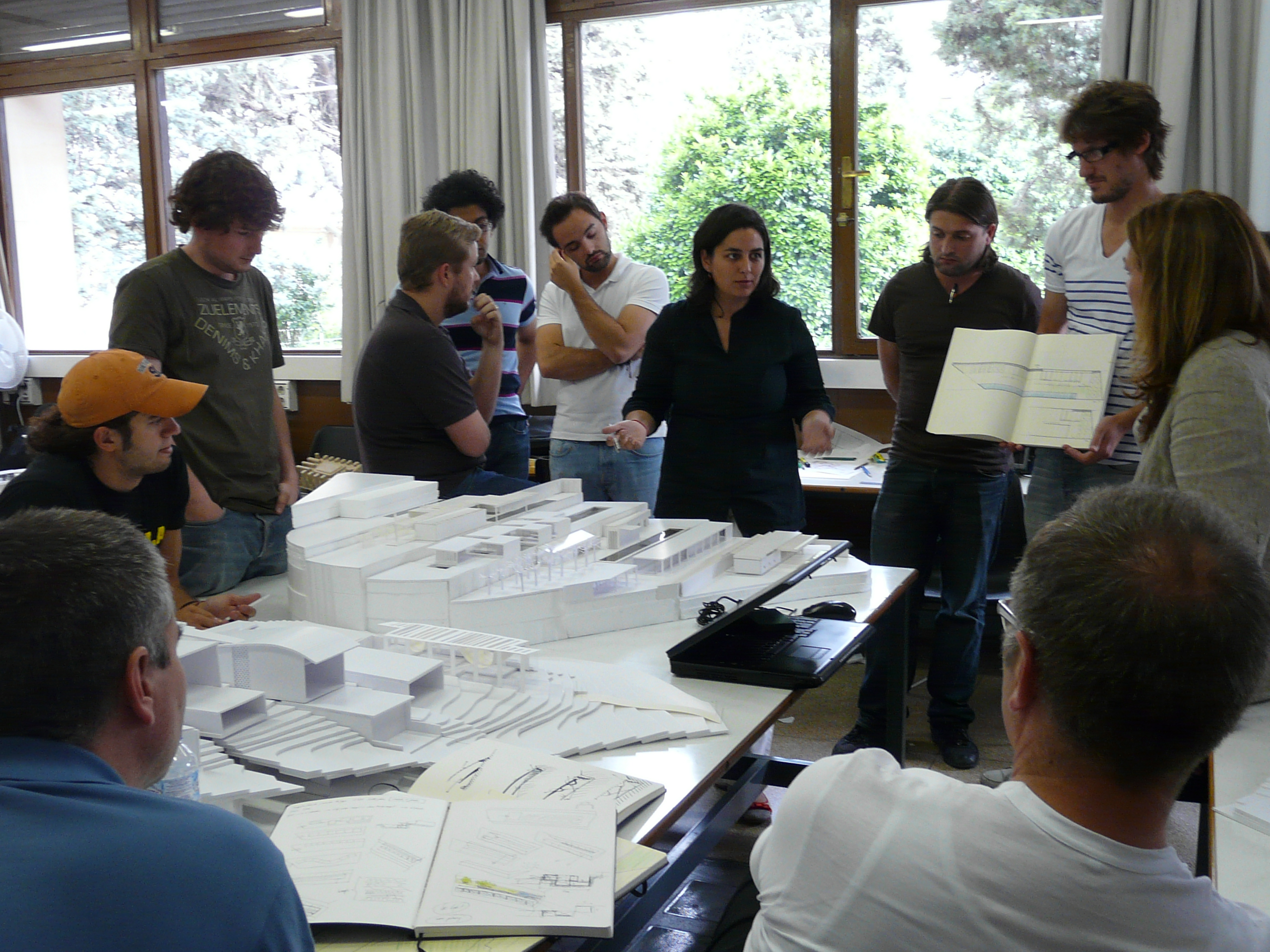 rosario segado biografía master vivienda colectiva presentación wiel arets maqueta alumna madrid